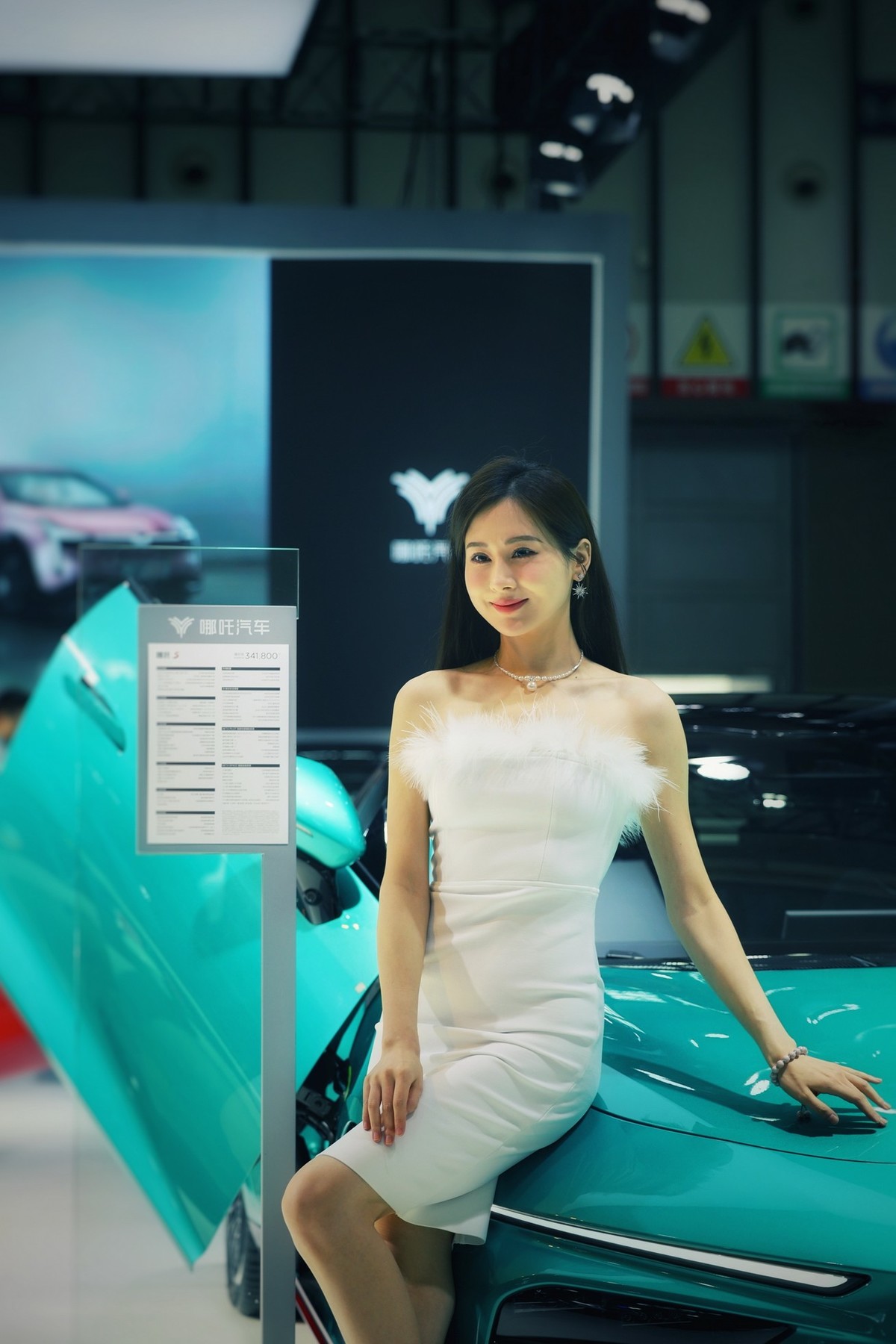 美女如云---国庆车展