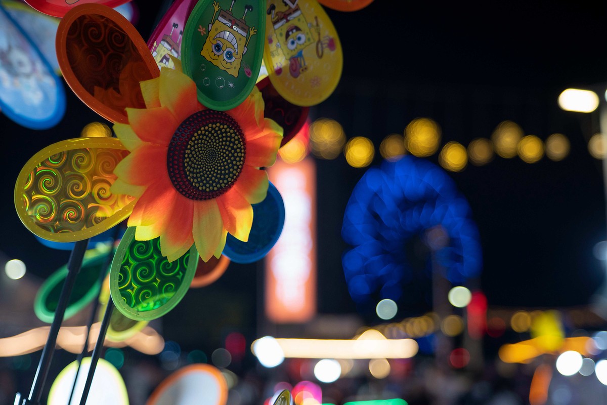 a7Rm4+转接Contax 645-45mm F2.8 ( 夜拍试镜 )