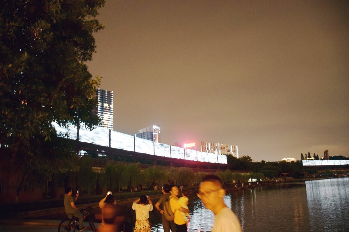 2023秋 广东行（23）叠滘龙舟披夜色