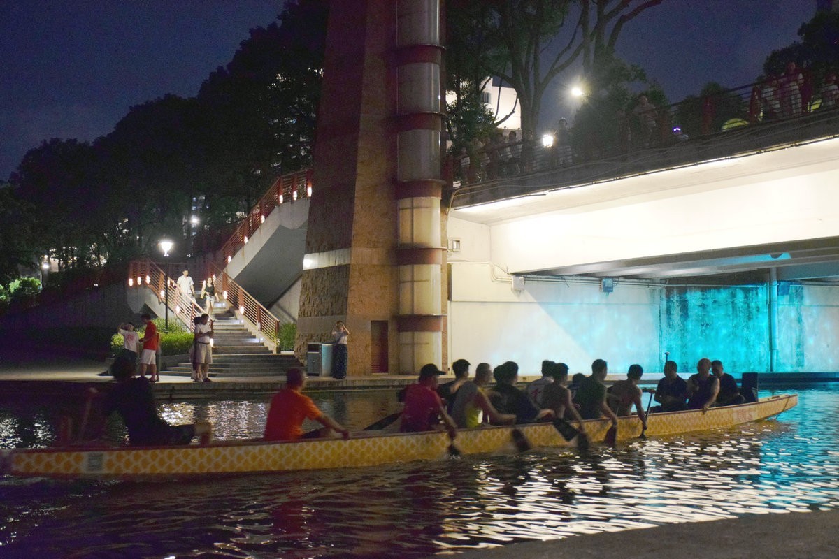 2023秋 广东行（23）叠滘龙舟披夜色