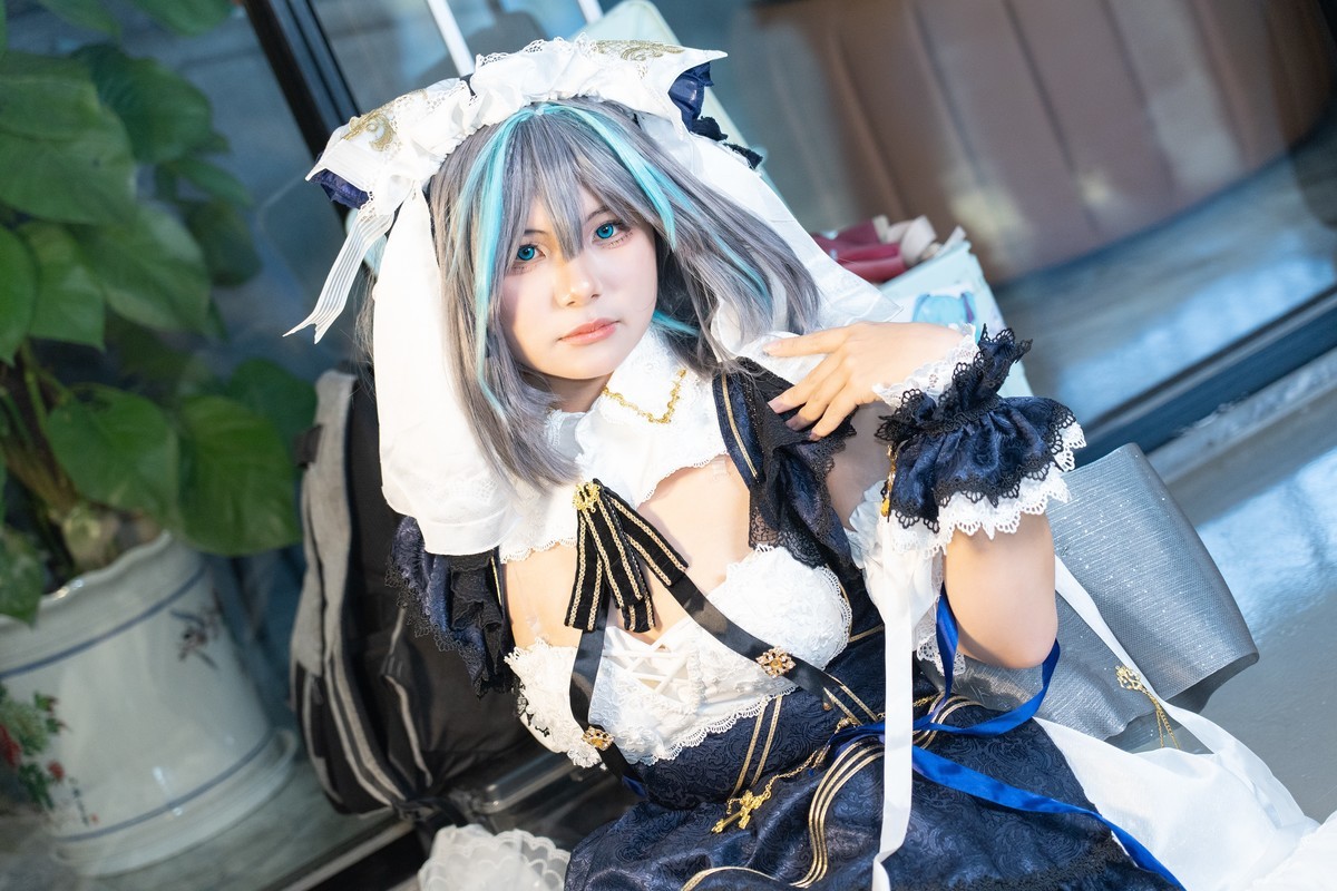 【看板娘柴郡】-单纯可爱的舰娘