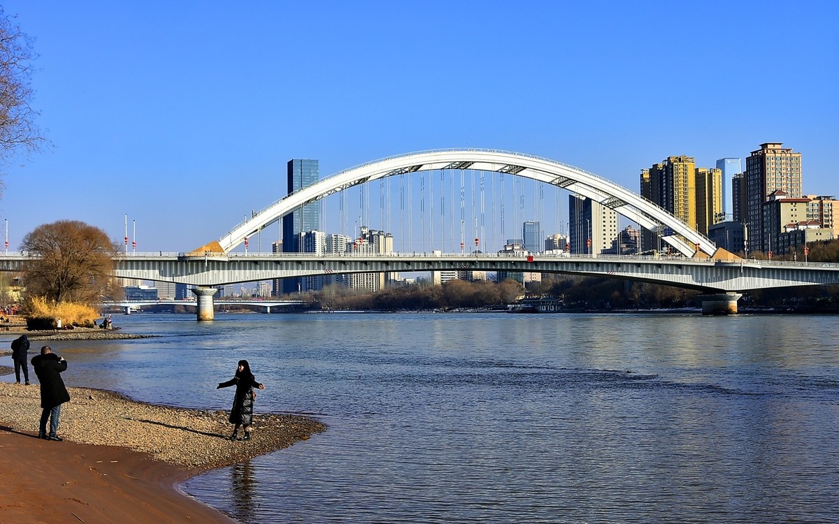 中山铁桥兰州年