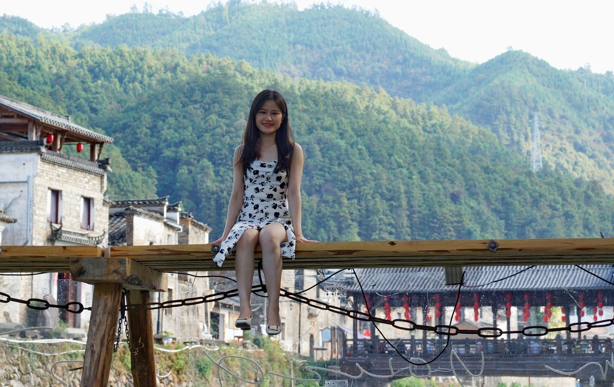 兼职做一回儿子儿媳的摄影师