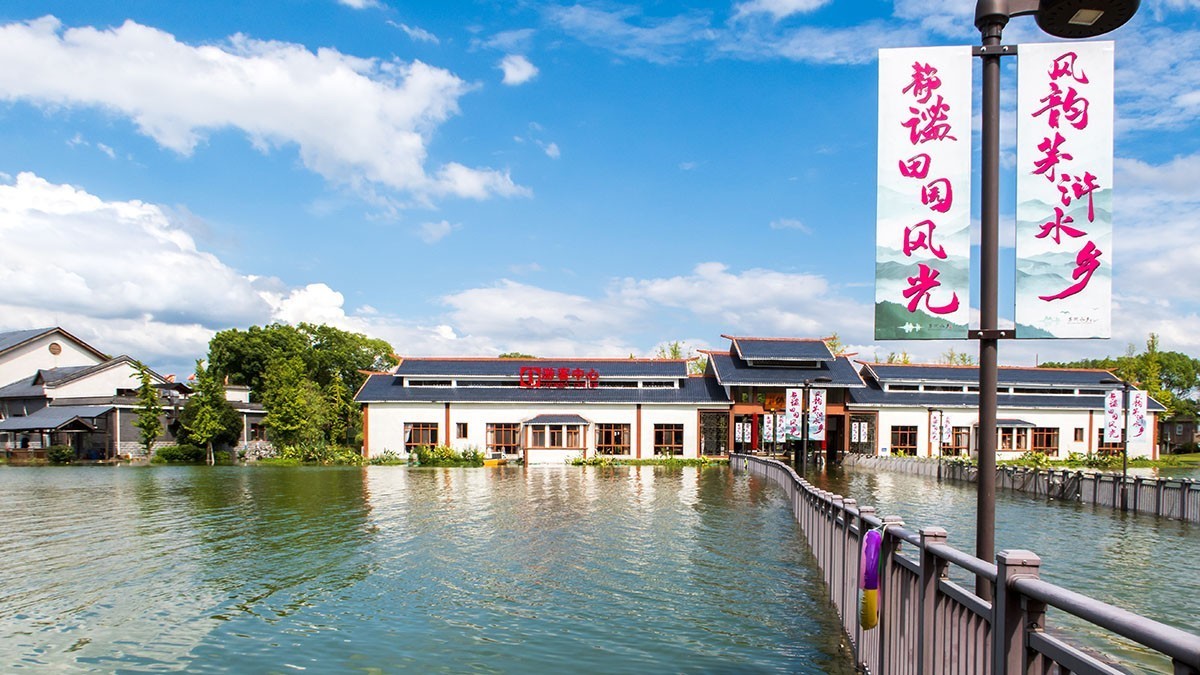 洪水中的茅浒水乡