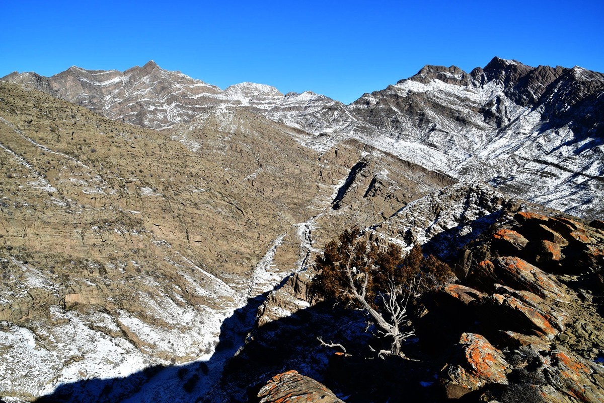 雪后去爬贺兰山