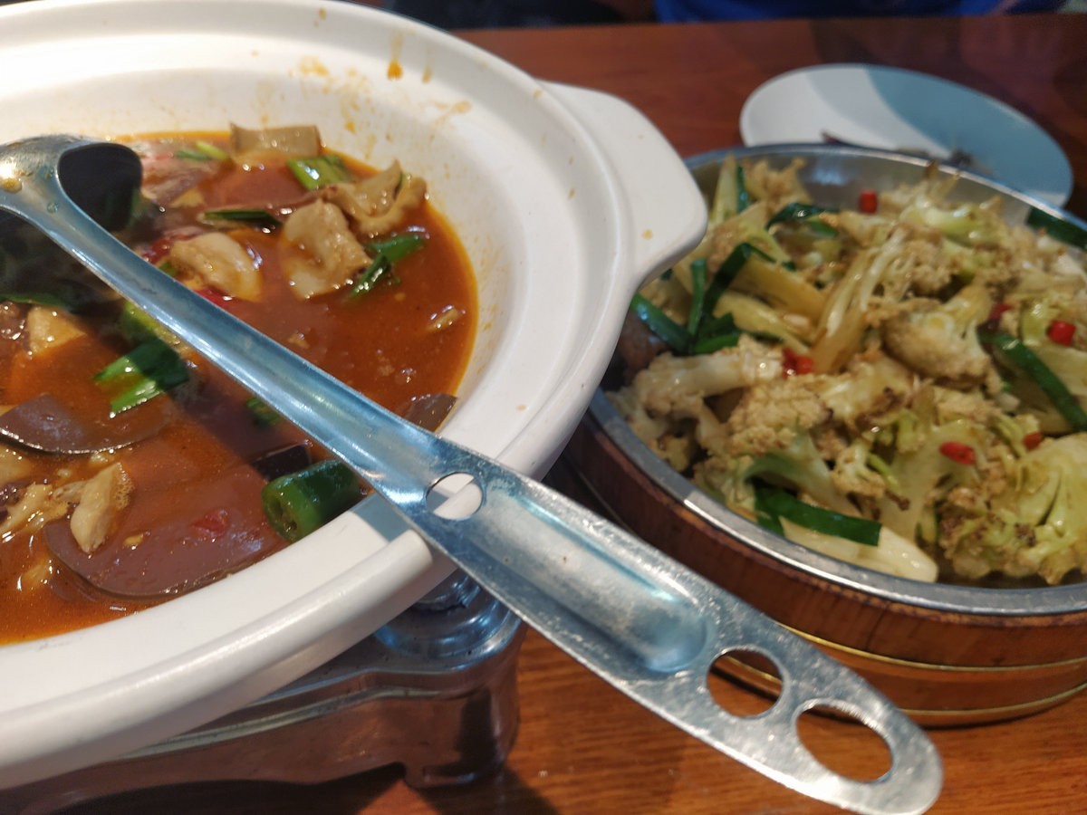 漫步星城 走街串巷（252）坦克部队