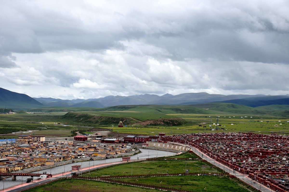 2023夏 黔赣鄂渝川（114）觉姆岛：现代的“女儿国”