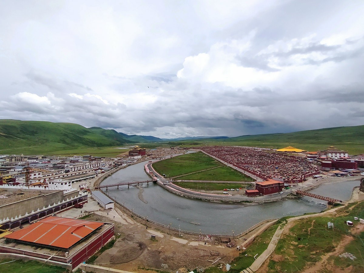 2023夏 黔赣鄂渝川（114）觉姆岛：现代的“女儿国”