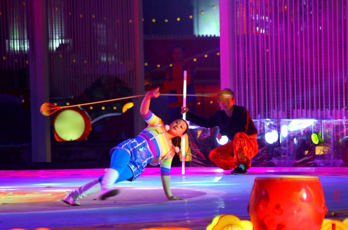 灯会歌舞表演（一）