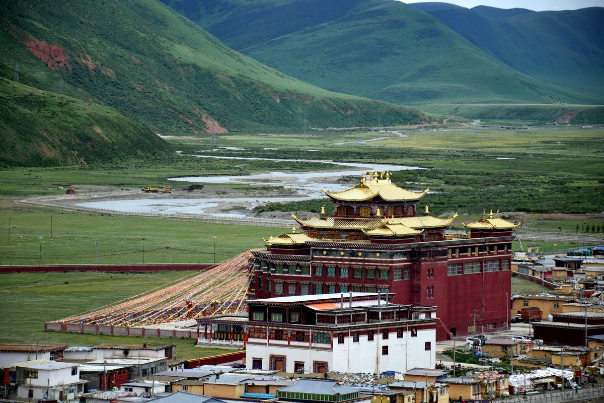 2023夏 黔赣鄂渝川（114）觉姆岛：现代的“女儿国”