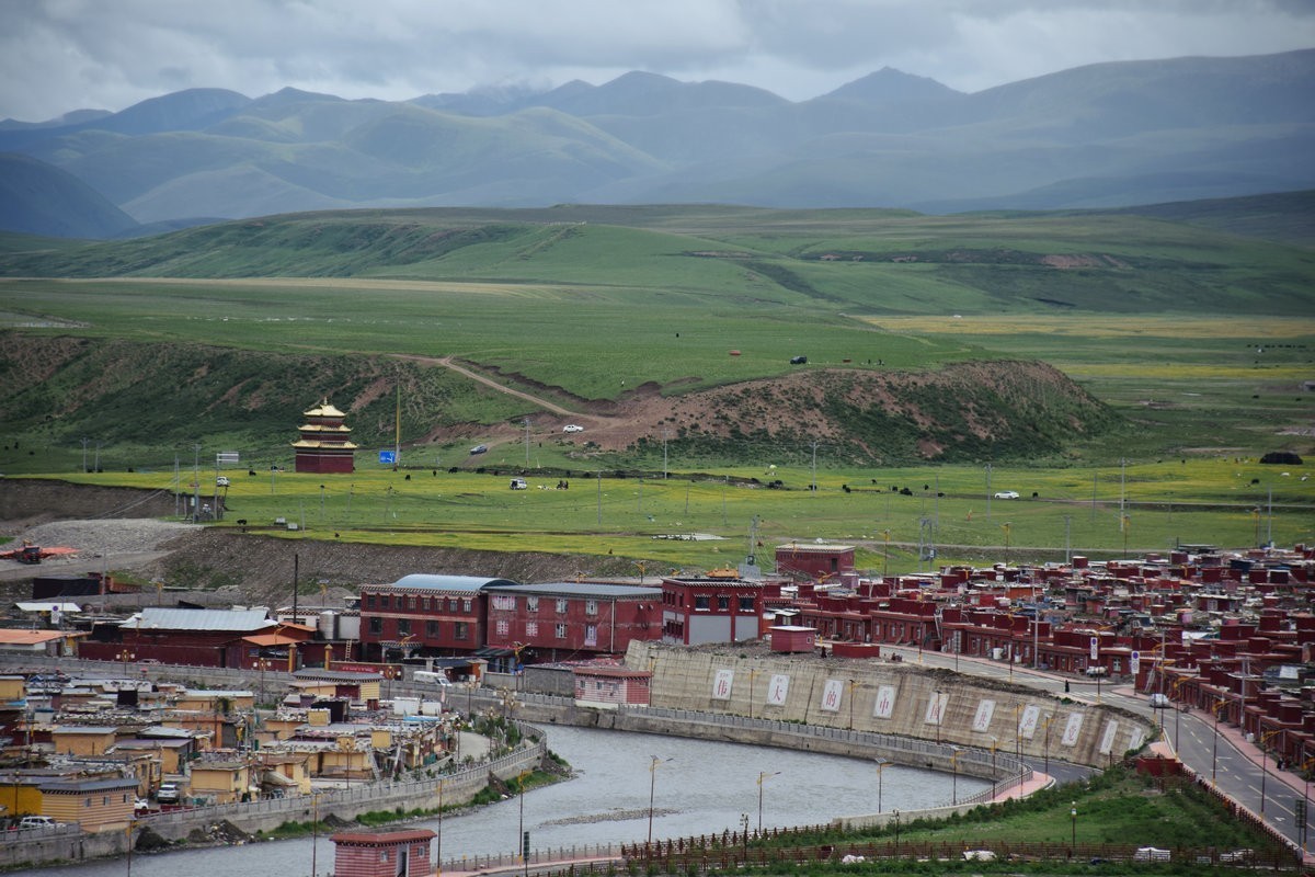 2023夏 黔赣鄂渝川（114）觉姆岛：现代的“女儿国”