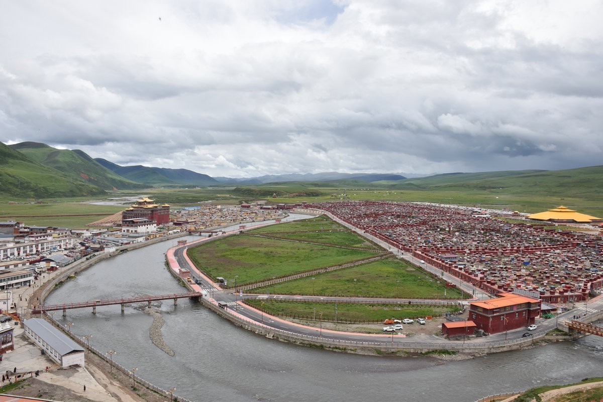 2023夏 黔赣鄂渝川（114）觉姆岛：现代的“女儿国”