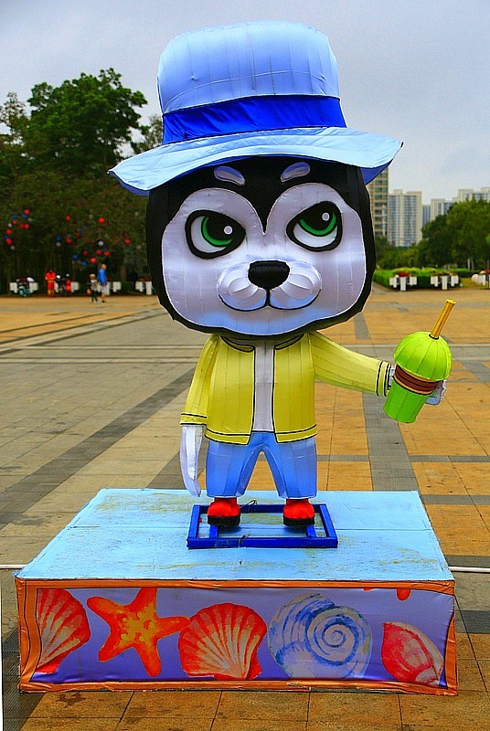 【不老松：海南游摄纪实】 文澜文化公园！发 组十二属相灯！(白天)