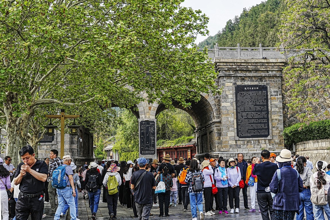 河南洛阳--龙门石窟【4】