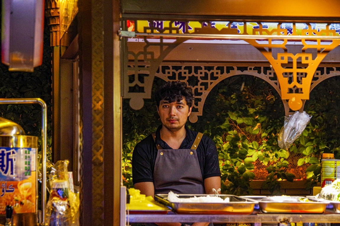 新疆行游--喀什古城夜市【3】