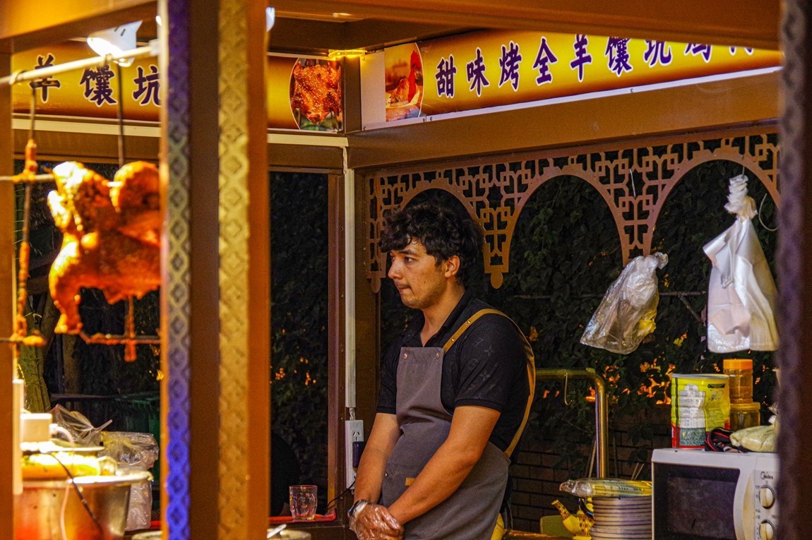 新疆行游--喀什古城夜市【3】