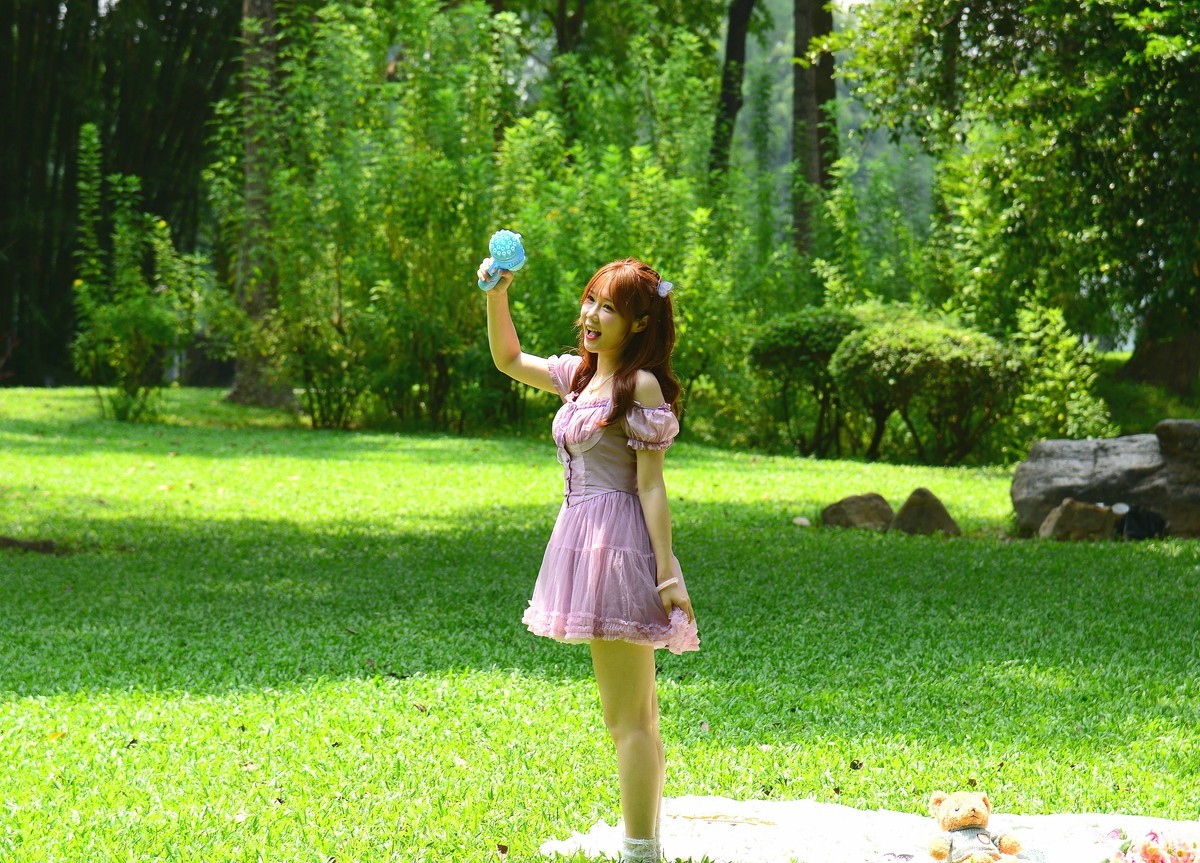 试验连续拍摄功能。