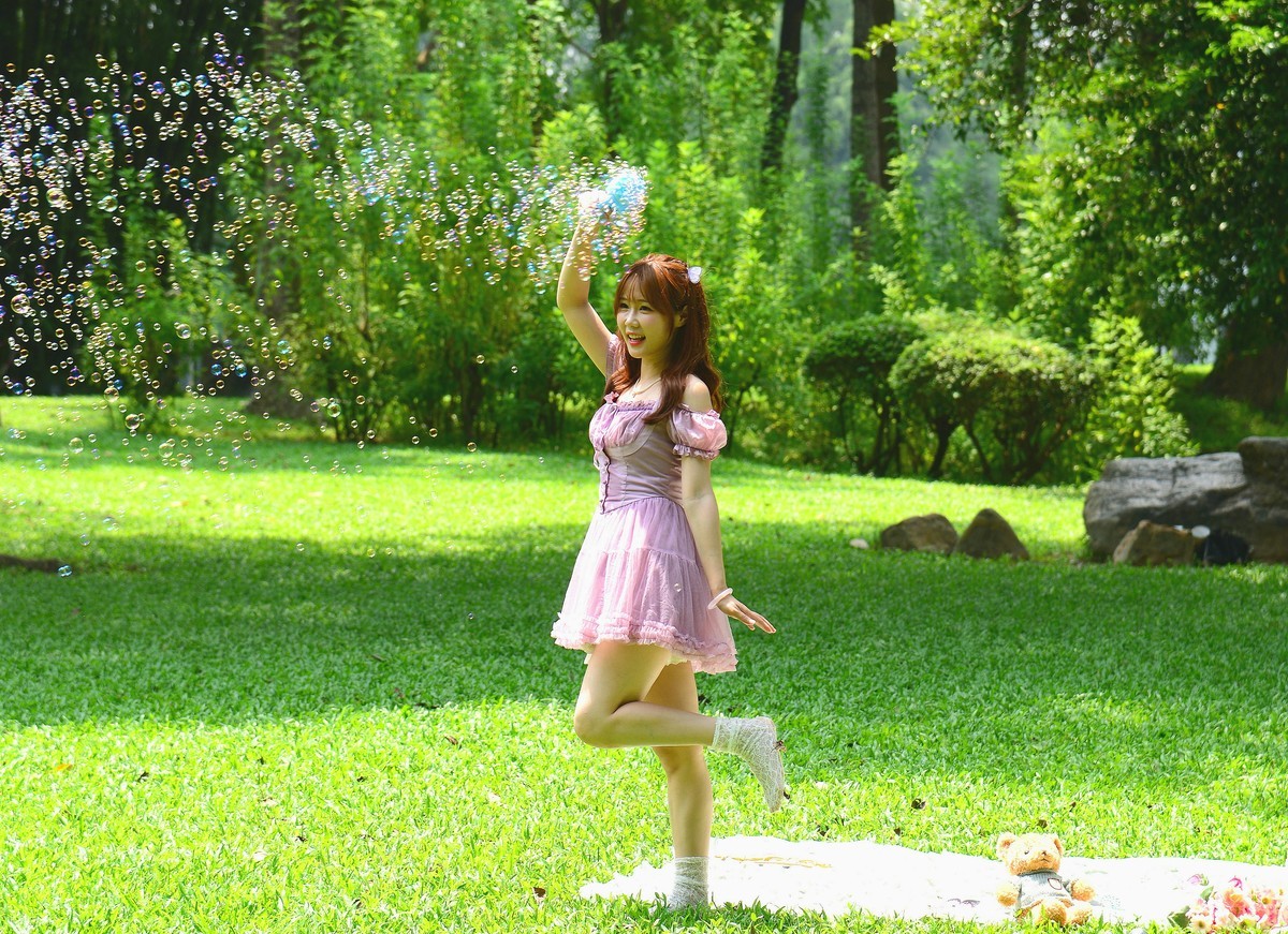 试验连续拍摄功能。