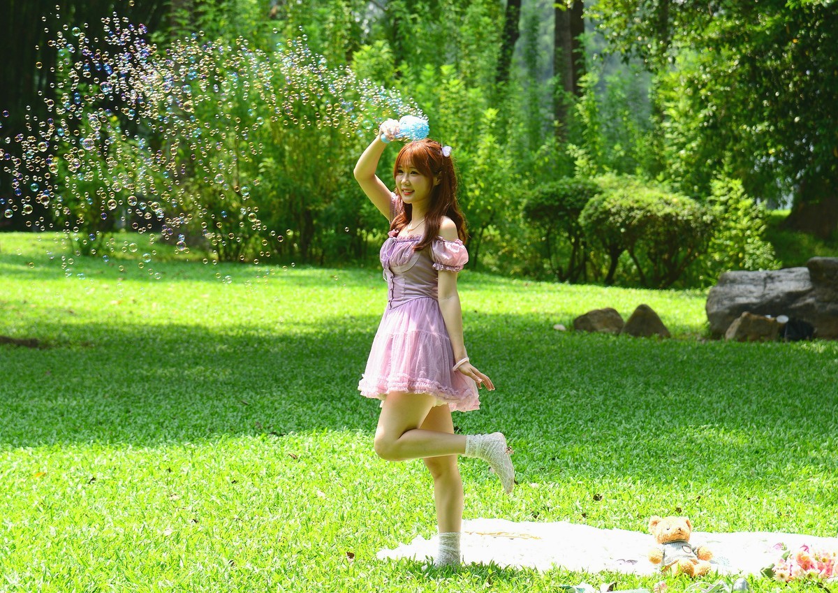 试验连续拍摄功能。