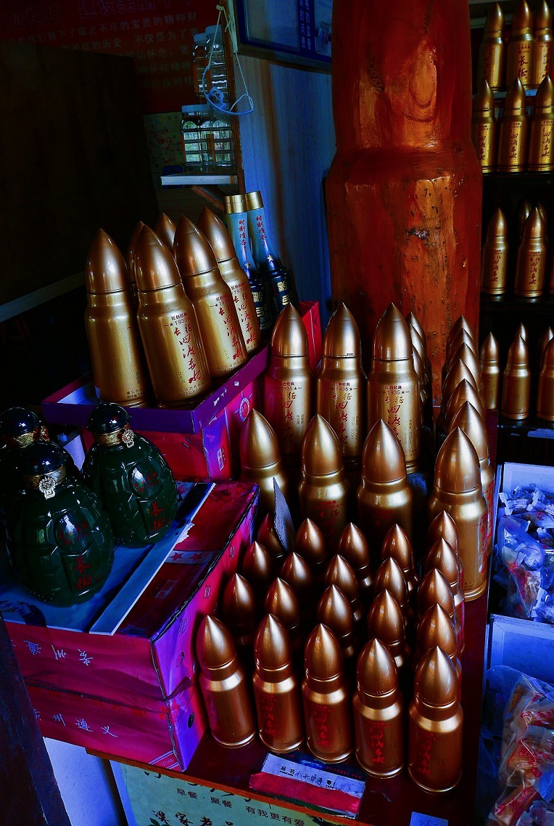 讨论贴《如何扫街抓拍美女》之一，响应夸父版主振兴活跃星空(中国)的号召活跃需要热闹！