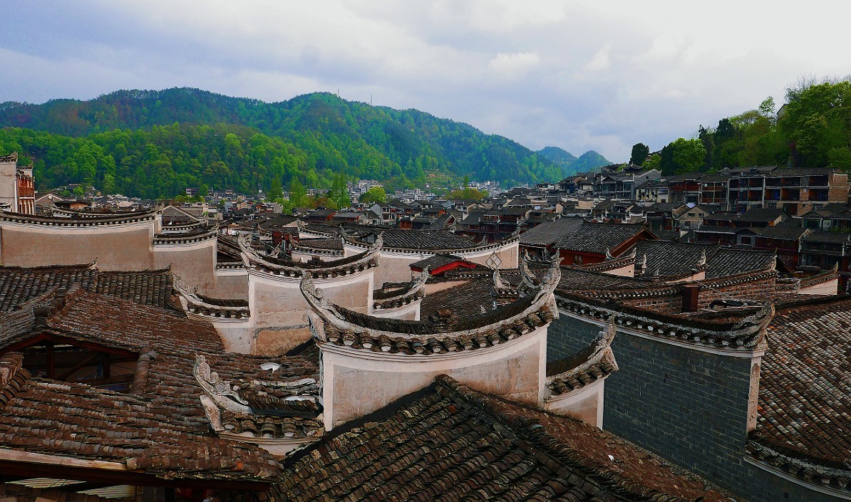 讨论贴《如何扫街抓拍美女》之一，响应夸父版主振兴活跃星空(中国)的号召活跃需要热闹！