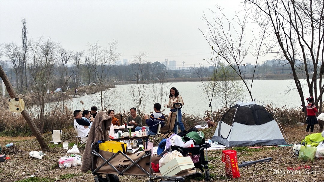 3月1号成都晒太阳