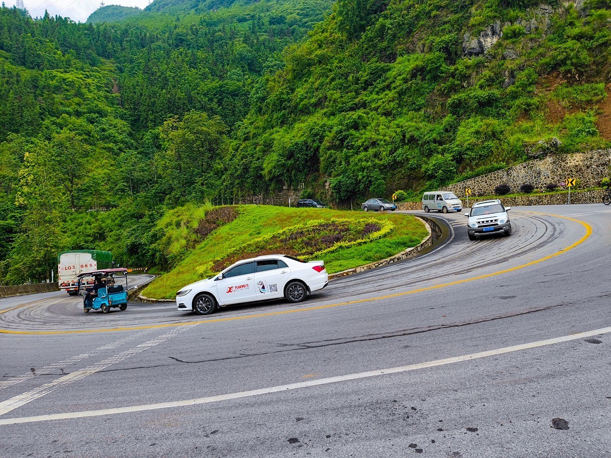 蜀滇黔渝鄂骑游随拍11——游览视角