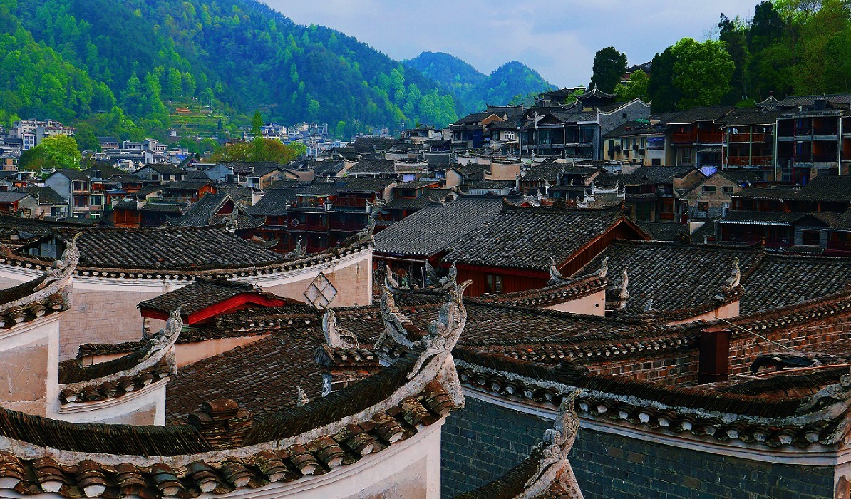 讨论贴《如何扫街抓拍美女》之一，响应夸父版主振兴活跃星空(中国)的号召活跃需要热闹！