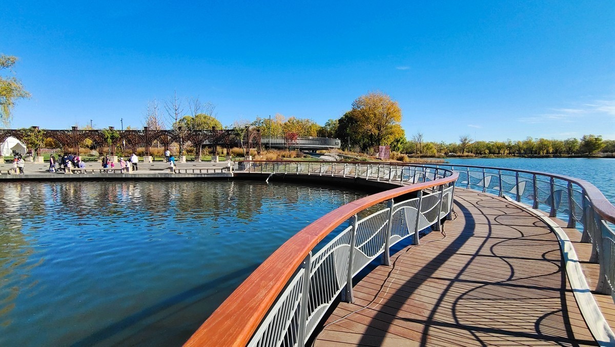 亮马河国际风情水岸