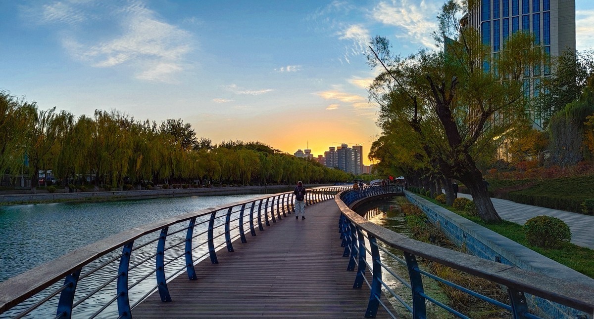 亮马河国际风情水岸