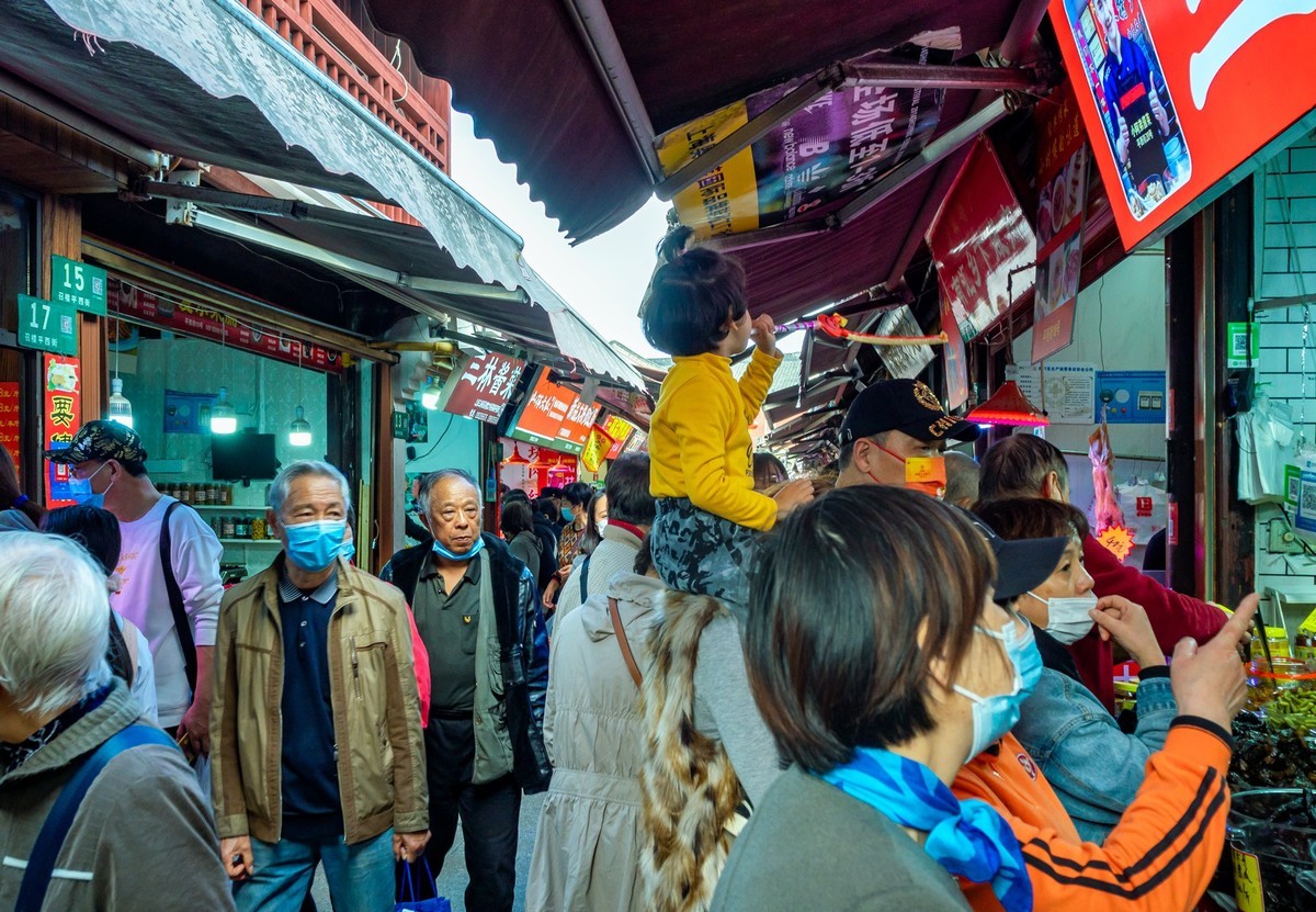 古镇 口罩期间的人间烟火气息