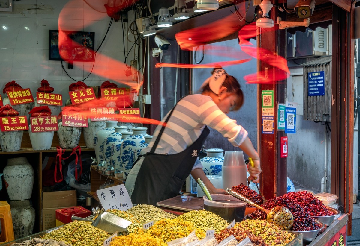 古镇 口罩期间的人间烟火气息