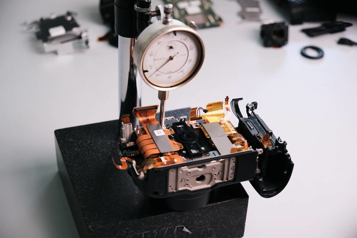 NR给出尼康Z8的拆解图（10张）