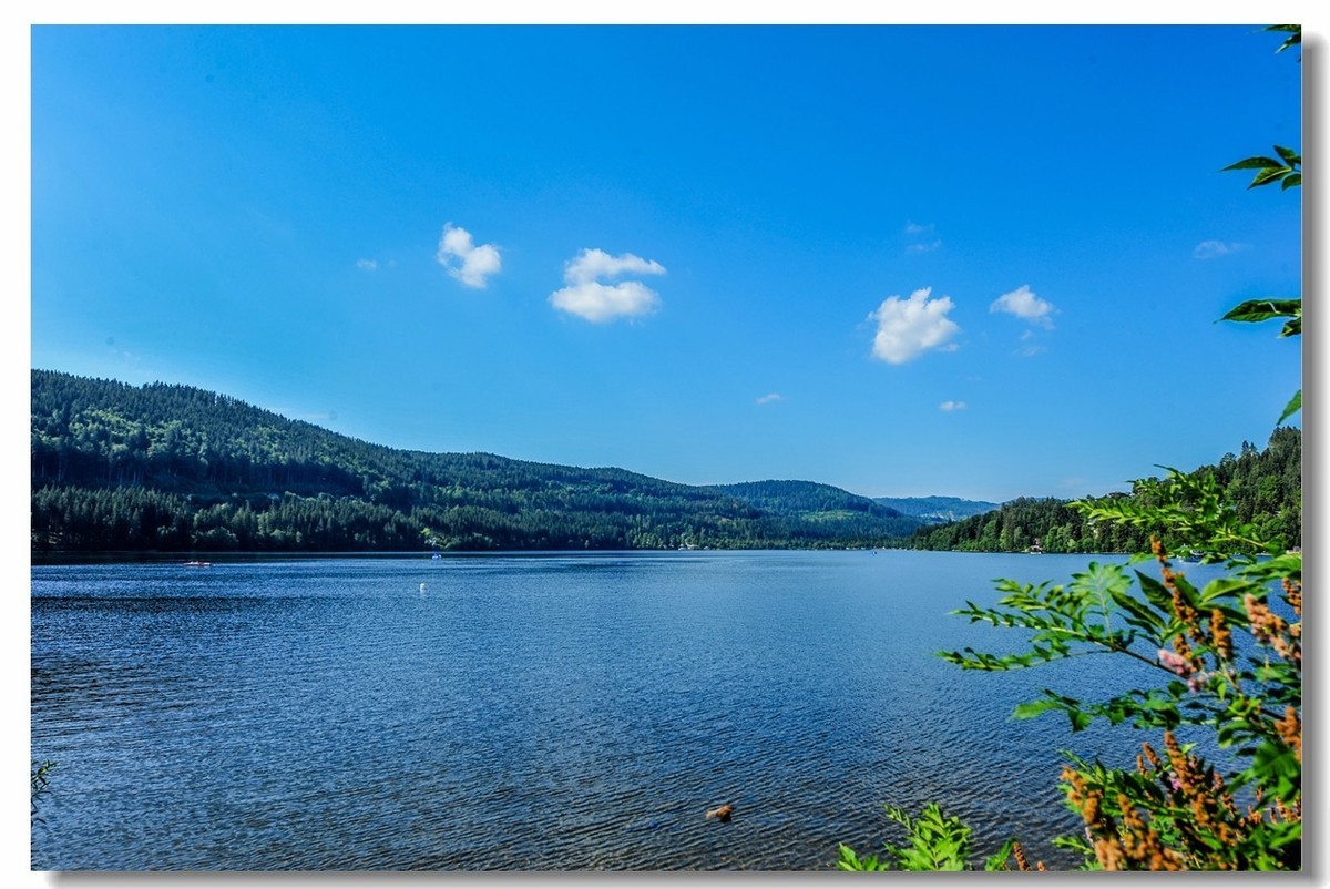 高原平湖--滴滴湖（南德）