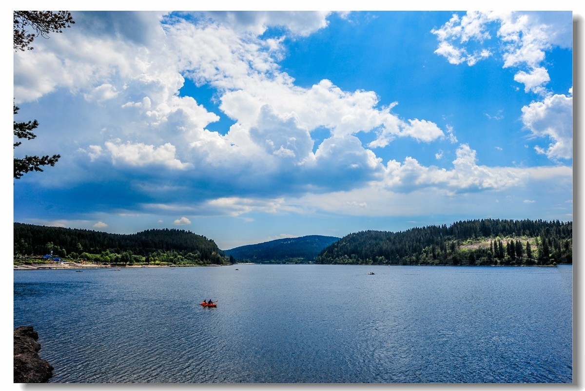 高原平湖--滴滴湖（南德）