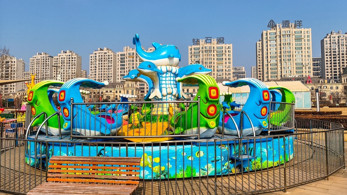 大 连 的 海 ------ 250227 钻 石 湾