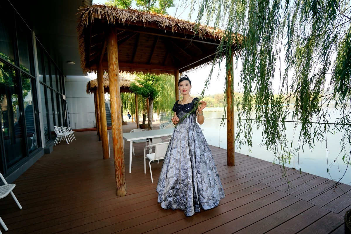 环境人像---东湖友格岛上！