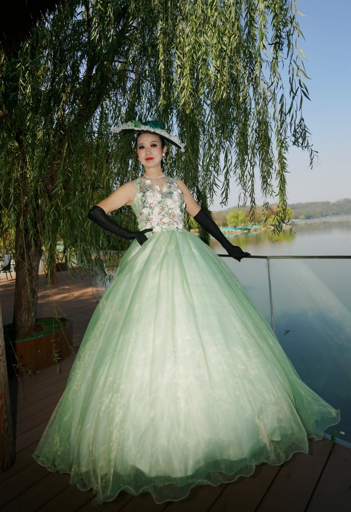 环境人像---东湖友格岛上！