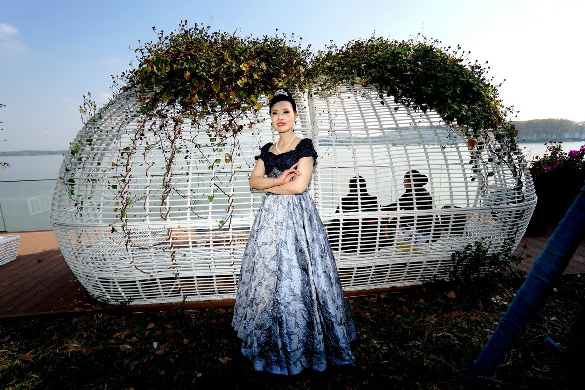 环境人像---东湖友格岛上！