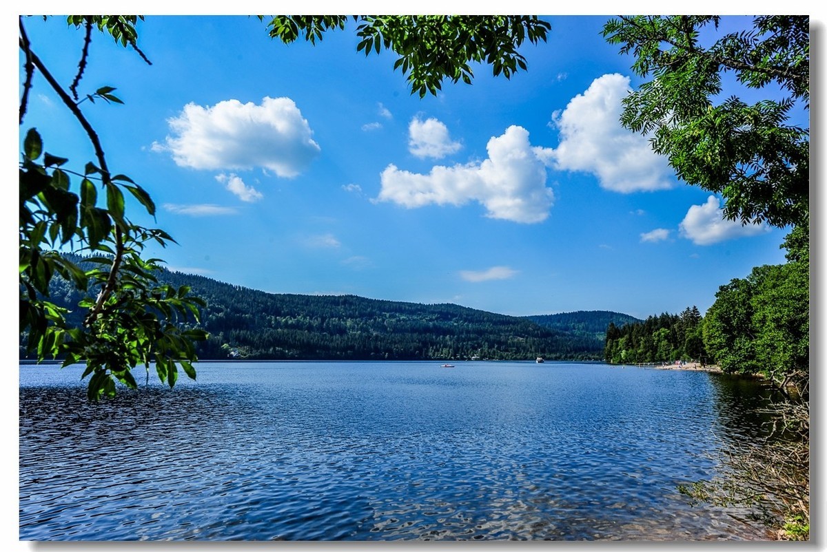 高原平湖--滴滴湖（南德）