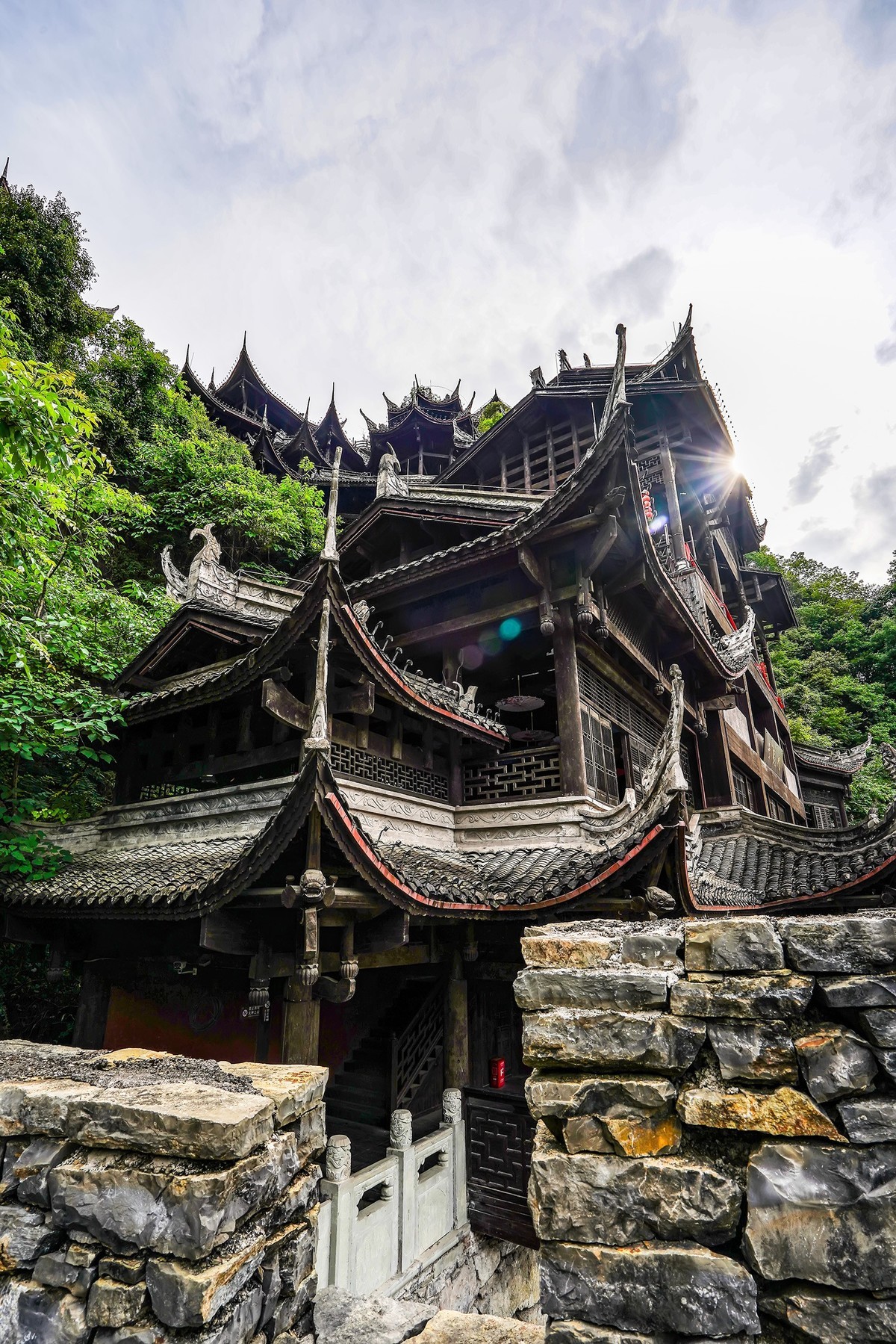 蚩尤九黎城山大门