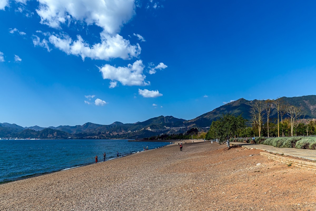 旅游记录 ：云南 · 玉溪 · 抚仙湖