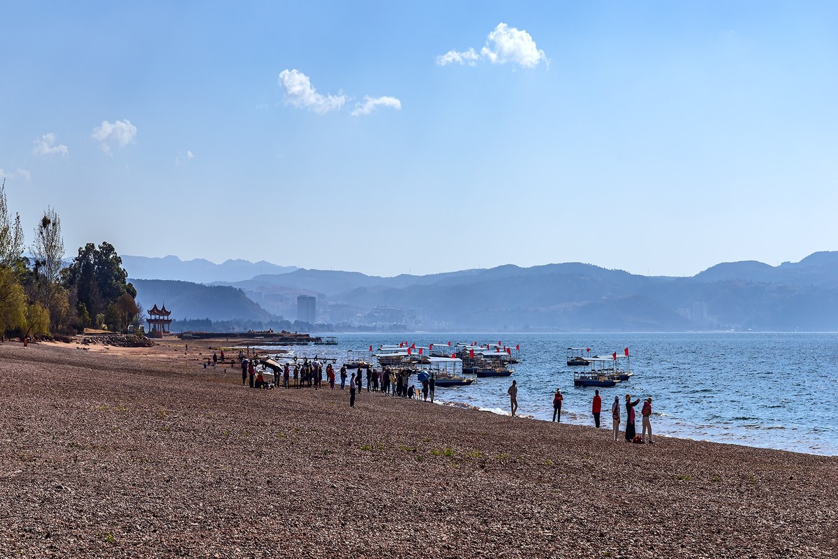 旅游记录 ：云南 · 玉溪 · 抚仙湖