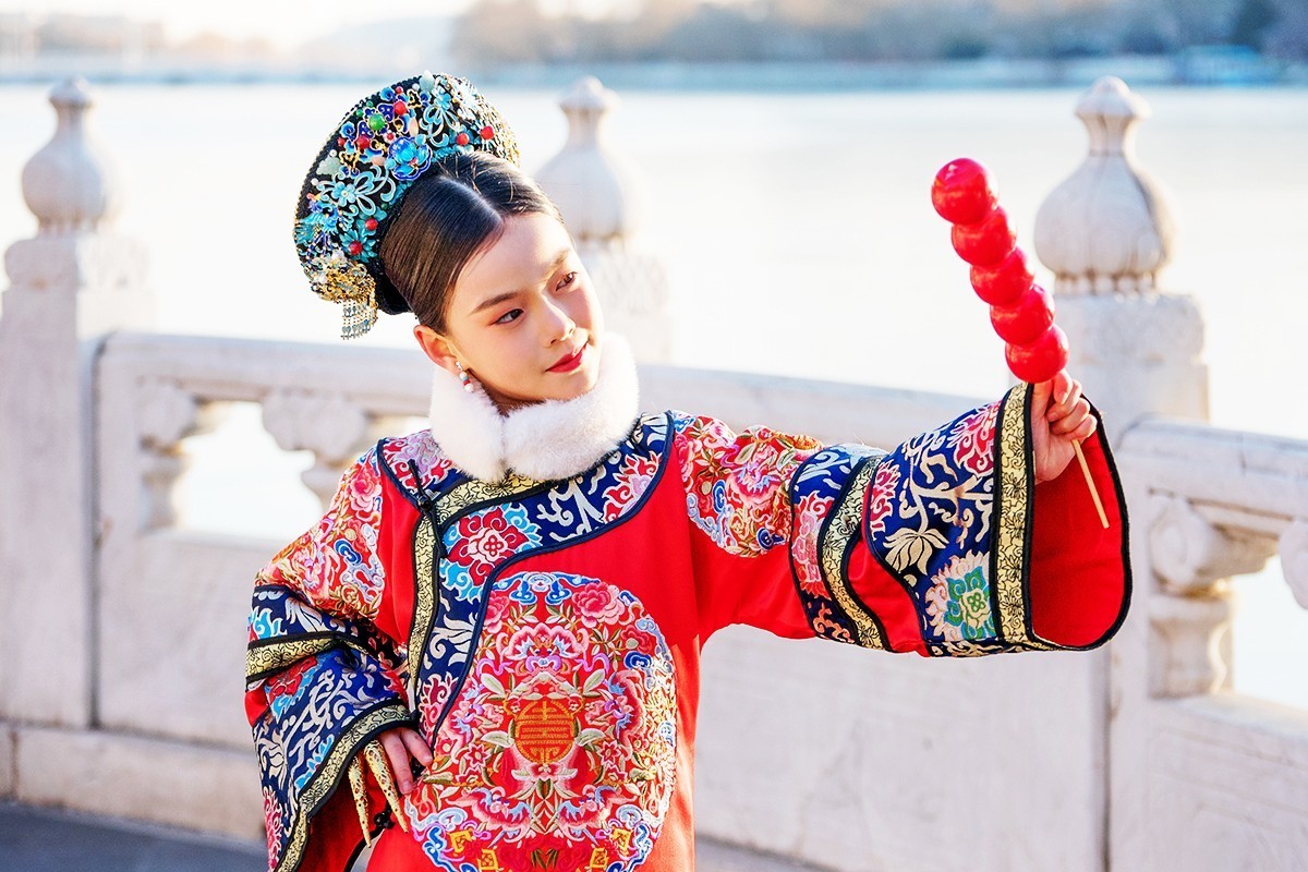 一位小姑娘