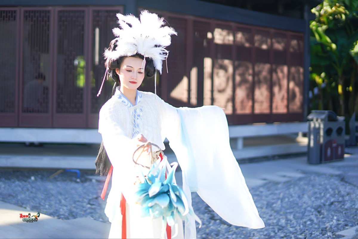 【痴情女儿国美女】---沛阳