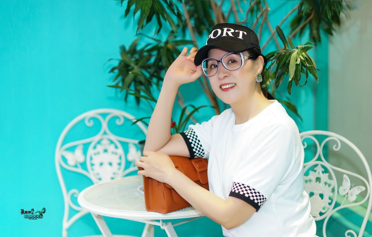 【午后美女】---庆兰