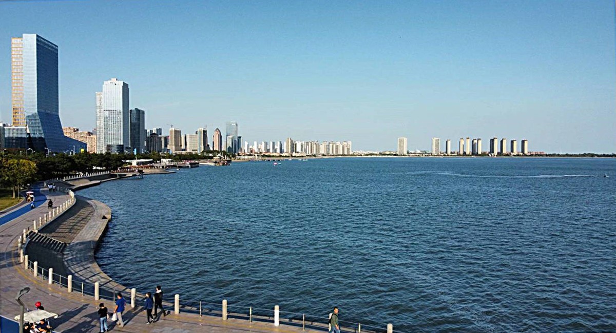 唐岛湾波平浪静