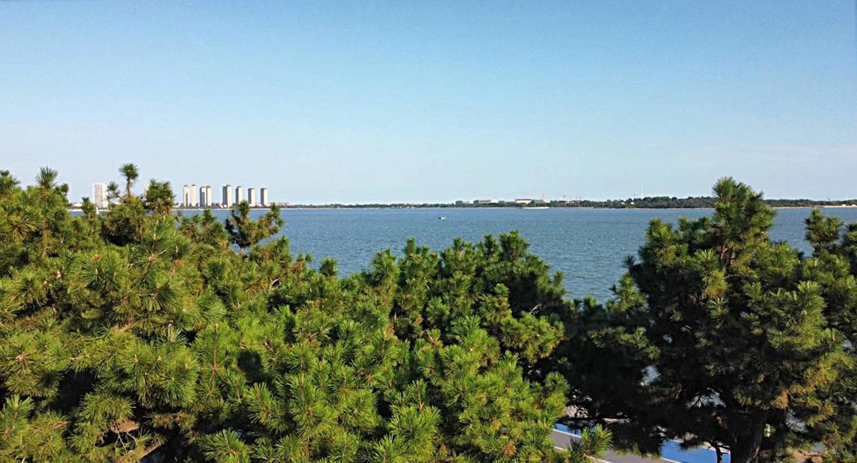 唐岛湾波平浪静