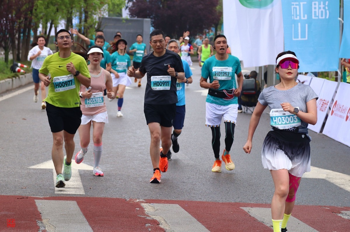 2024大足龙水湖半程马拉松赛（16）