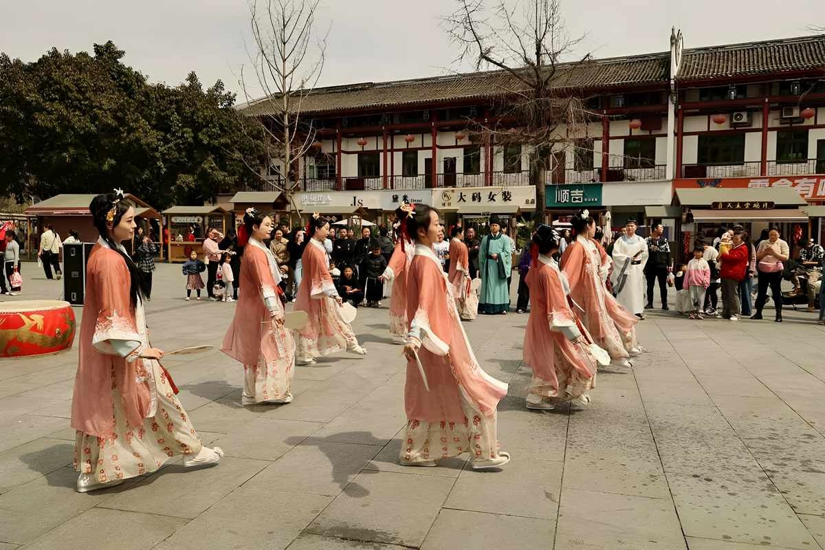 成都罨画池广场文艺表演（完）